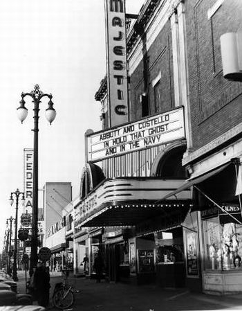 Majestic Theatre - Old Pic From City Of Wyandotte